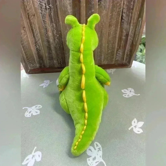 Vintage 1995 Adventures of DUDLEY THE DRAGON 14" Plush Stuffed Animal like new - Picture 4 of 5